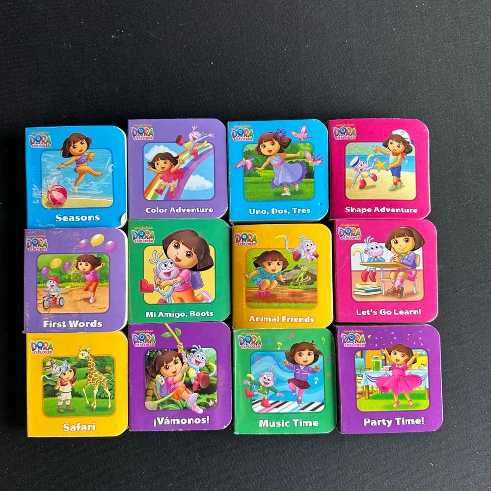 Nickelodeon Dora the Explorer Learning Toys 12 mini books